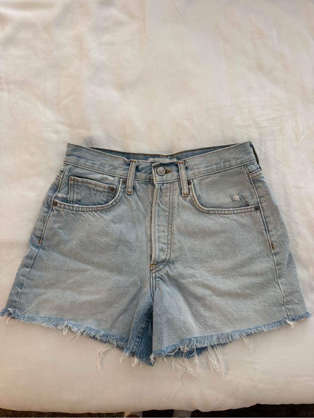 Zara Light Wash Denim Short Mid Rise size 4